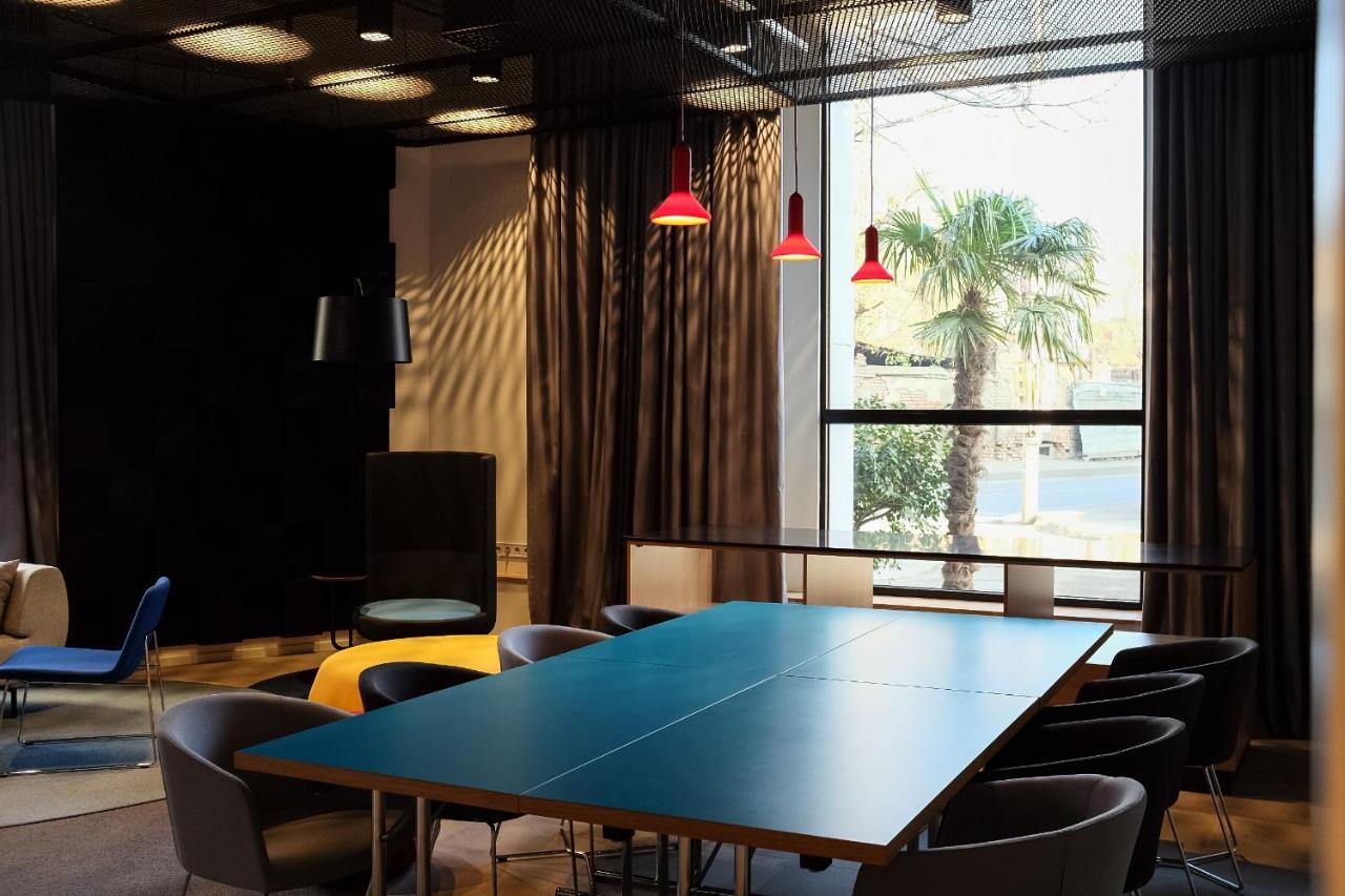 Holiday Inn Express Tbilisi Avlabari By Ihg Eksteriør bilde