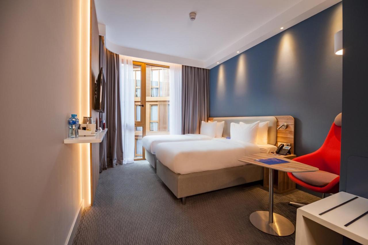 Holiday Inn Express Tbilisi Avlabari By Ihg Eksteriør bilde
