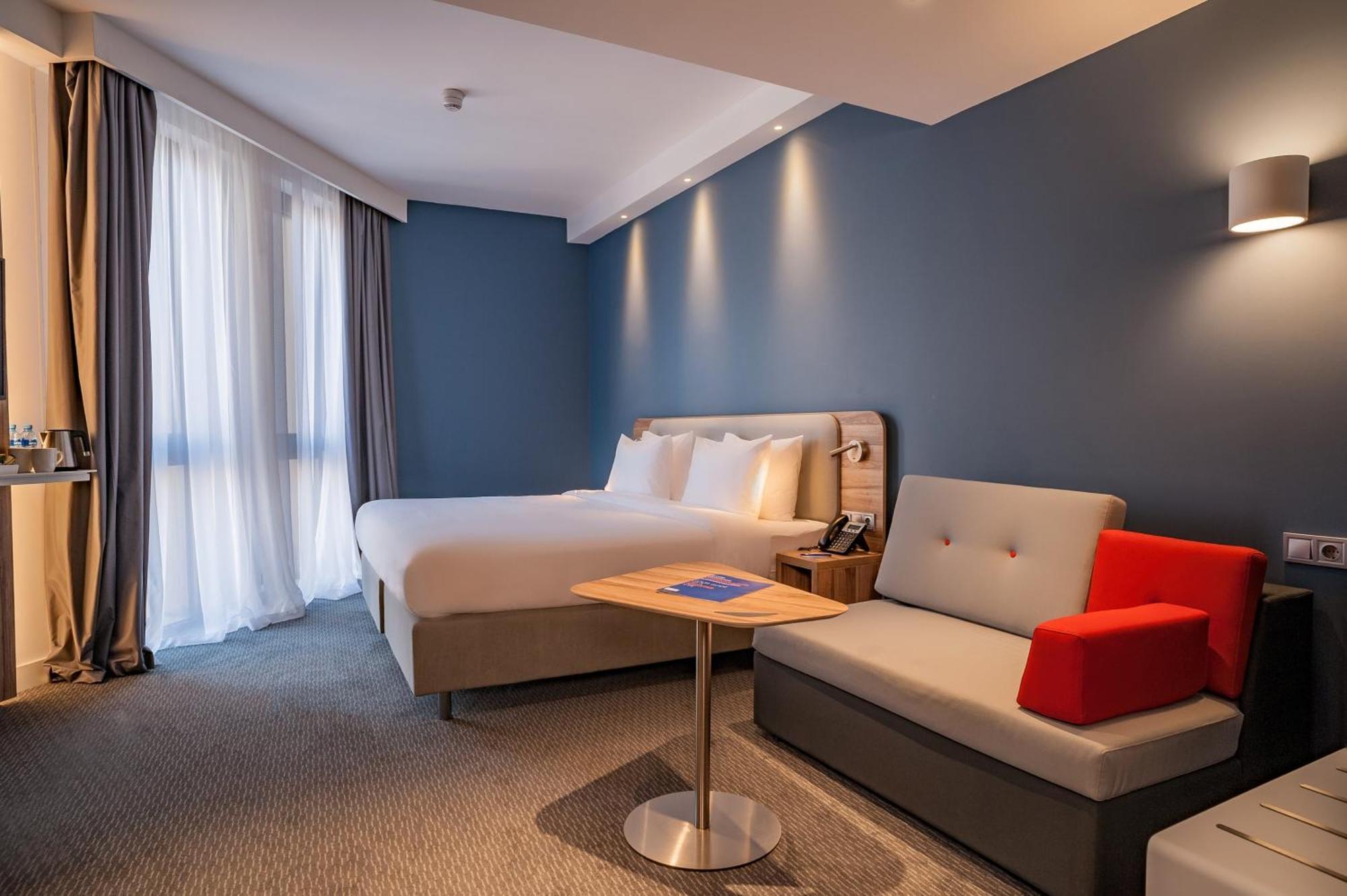 Holiday Inn Express Tbilisi Avlabari By Ihg Eksteriør bilde