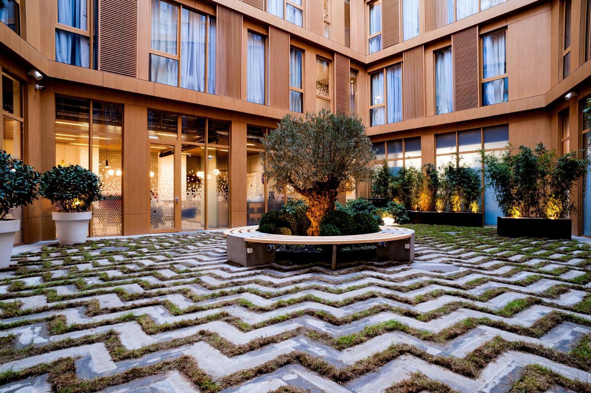 Holiday Inn Express Tbilisi Avlabari By Ihg Eksteriør bilde