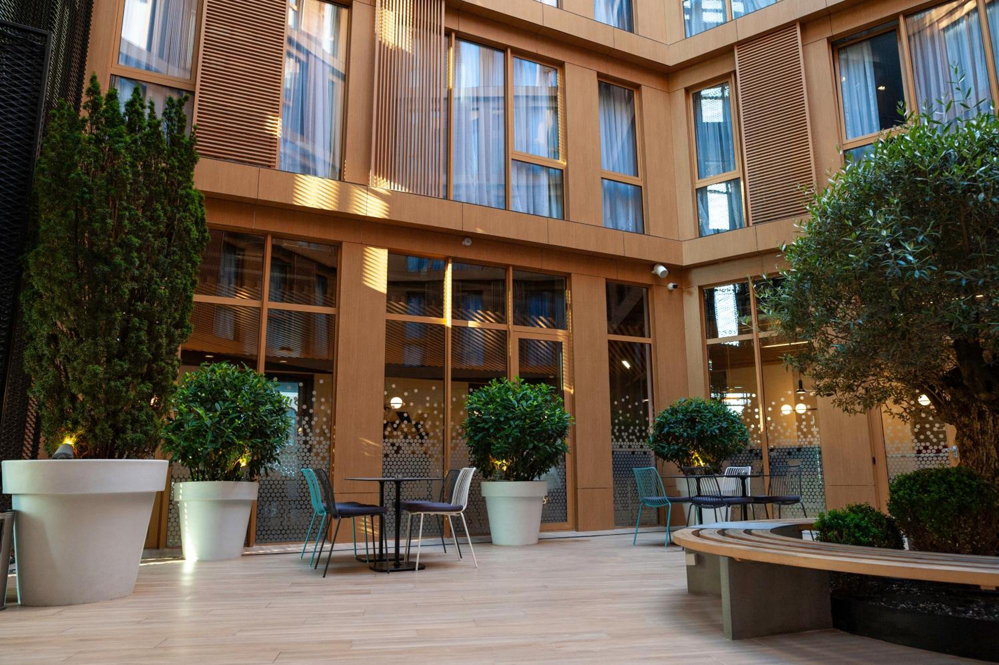 Holiday Inn Express Tbilisi Avlabari By Ihg Eksteriør bilde
